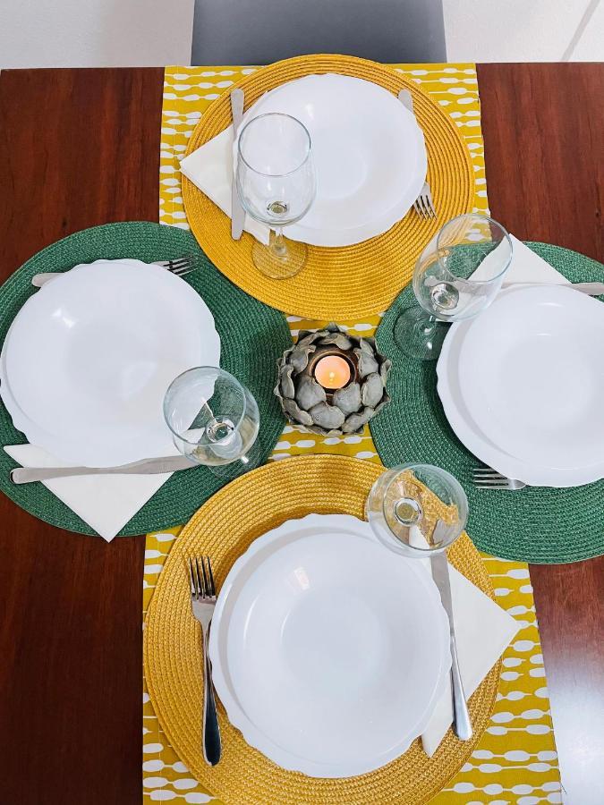 Cozy 2-Bedroom Serviced Apartment With Netflix Puerto de Sagunto Bagian luar foto