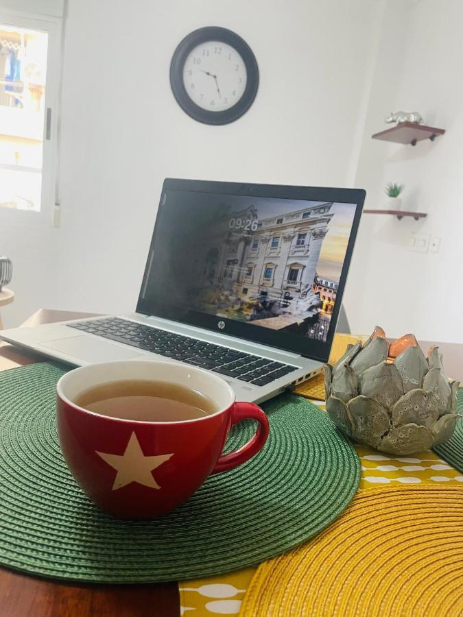 Cozy 2-Bedroom Serviced Apartment With Netflix Puerto de Sagunto Bagian luar foto