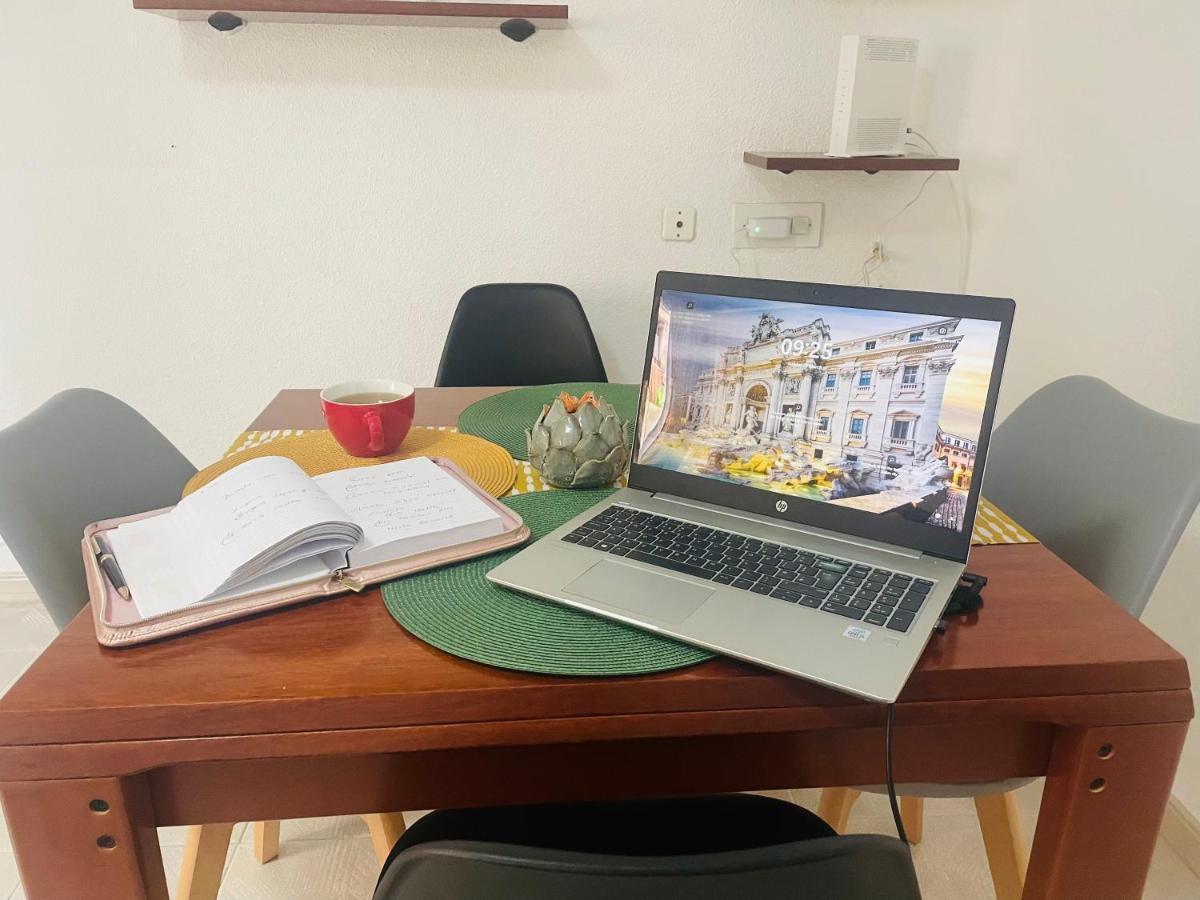 Cozy 2-Bedroom Serviced Apartment With Netflix Puerto de Sagunto Bagian luar foto